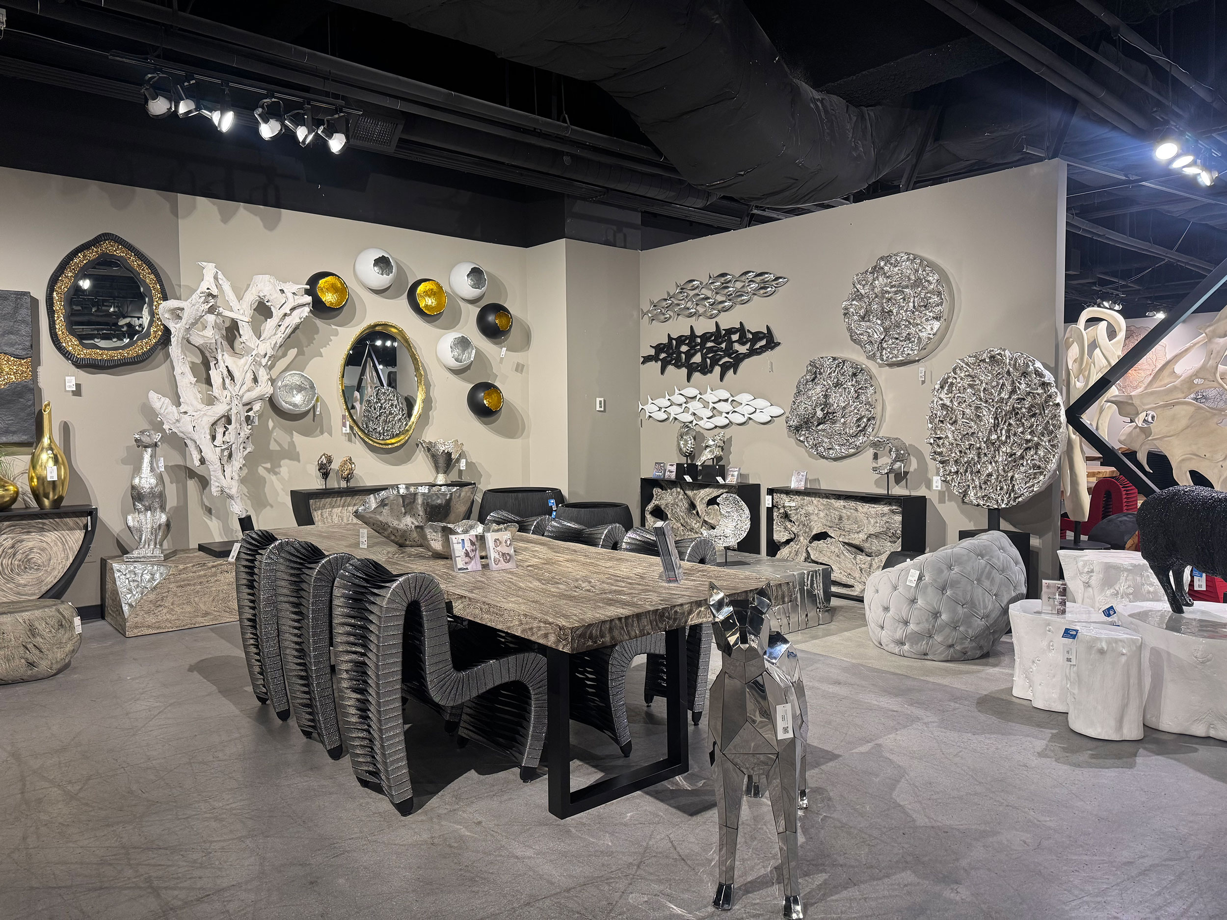 Showrooms & Tradeshows