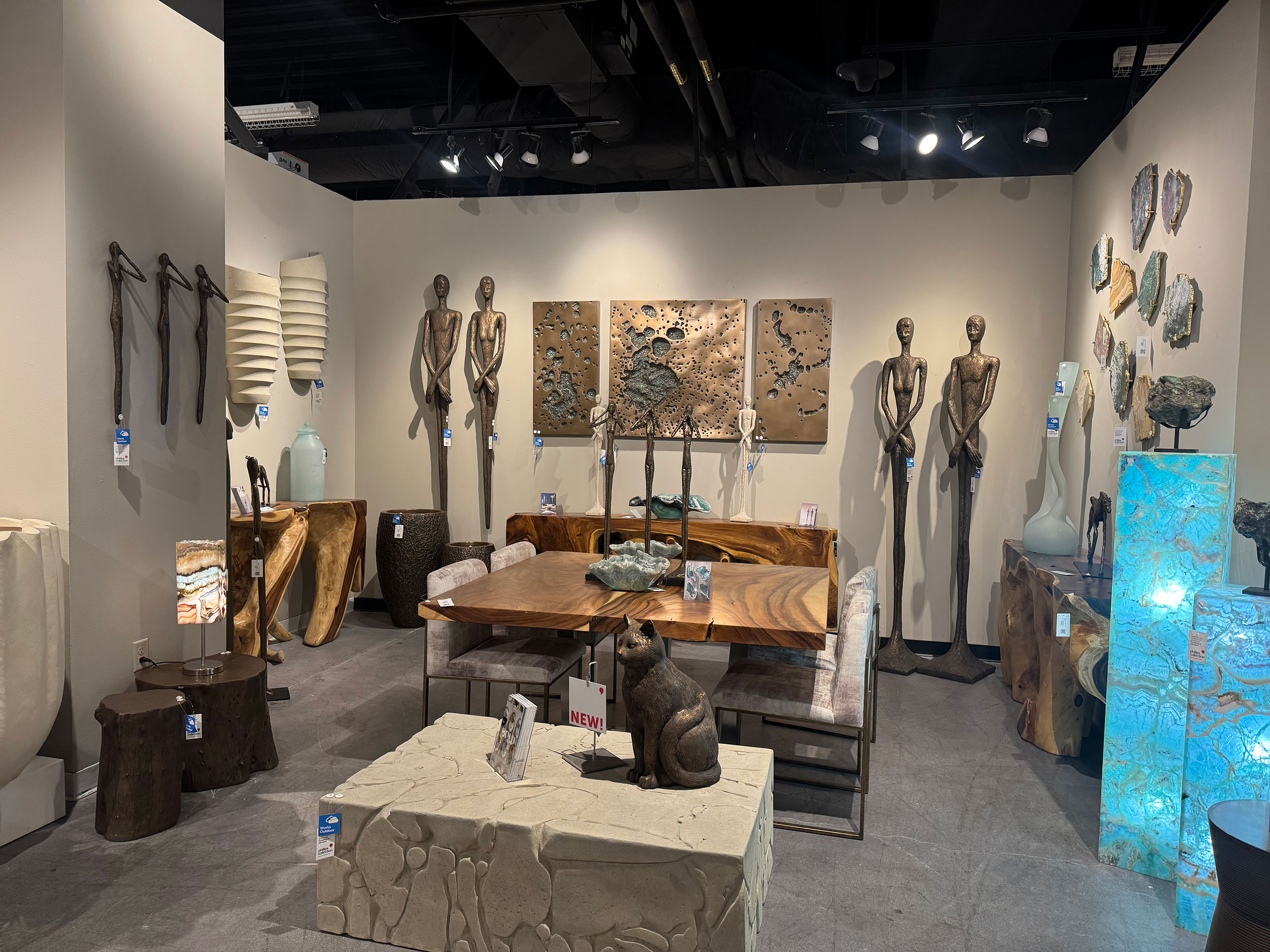 Showrooms & Tradeshows
