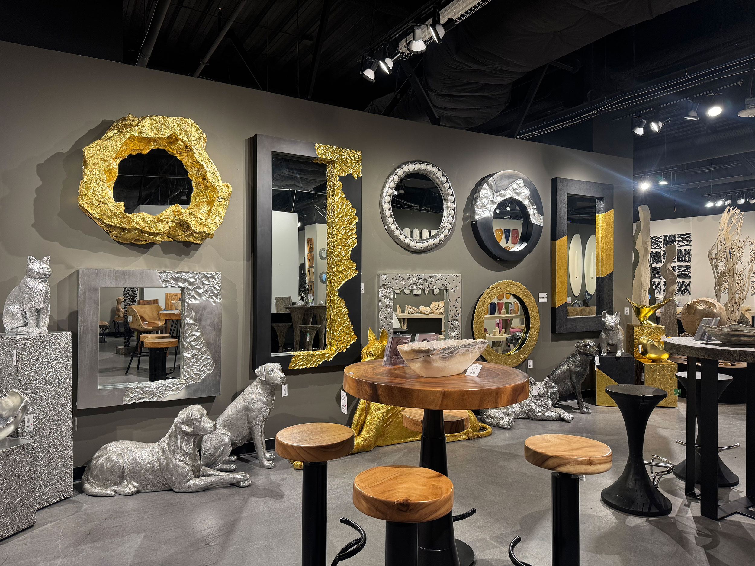 Showrooms & Tradeshows
