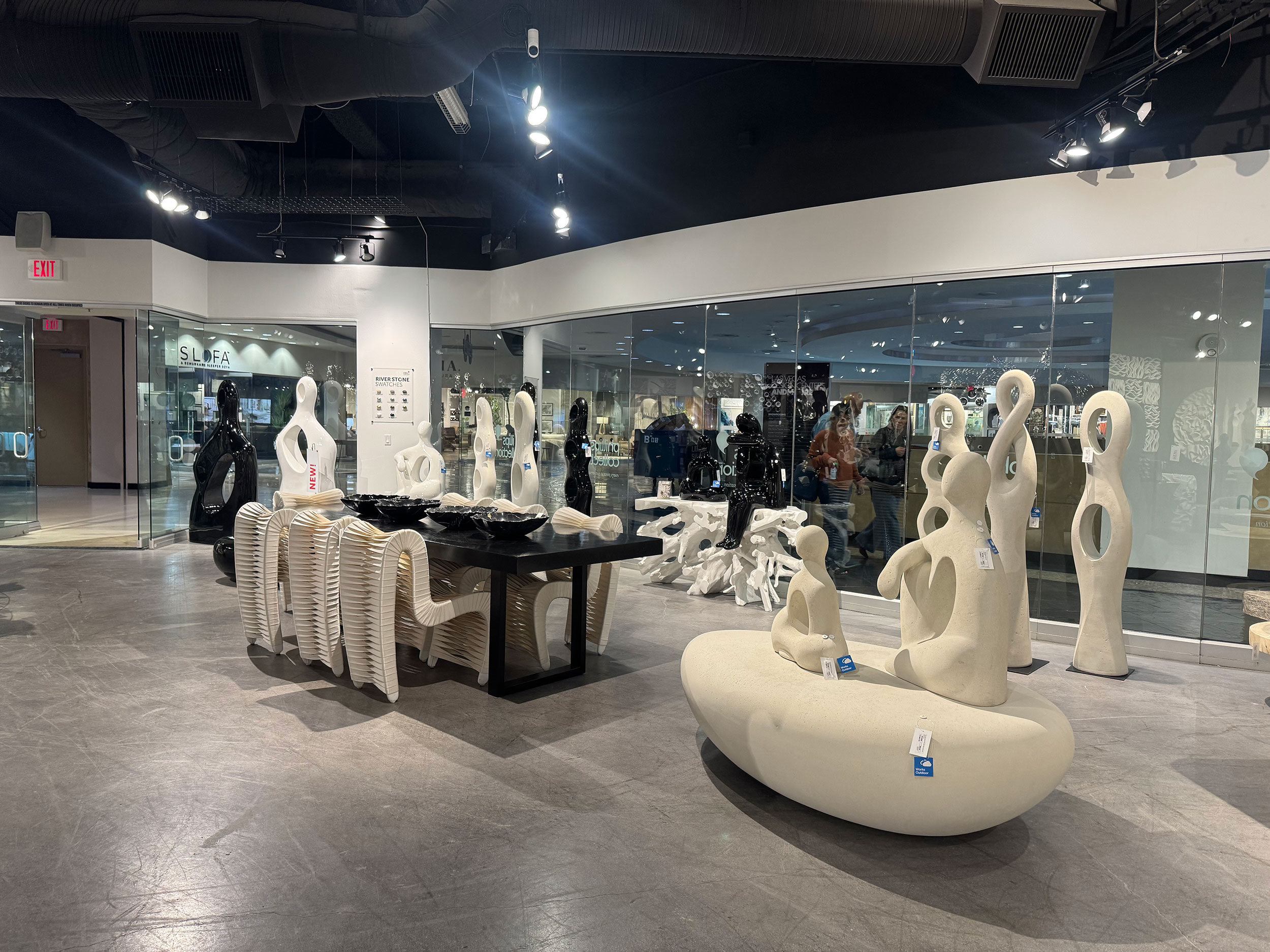 Showrooms & Tradeshows