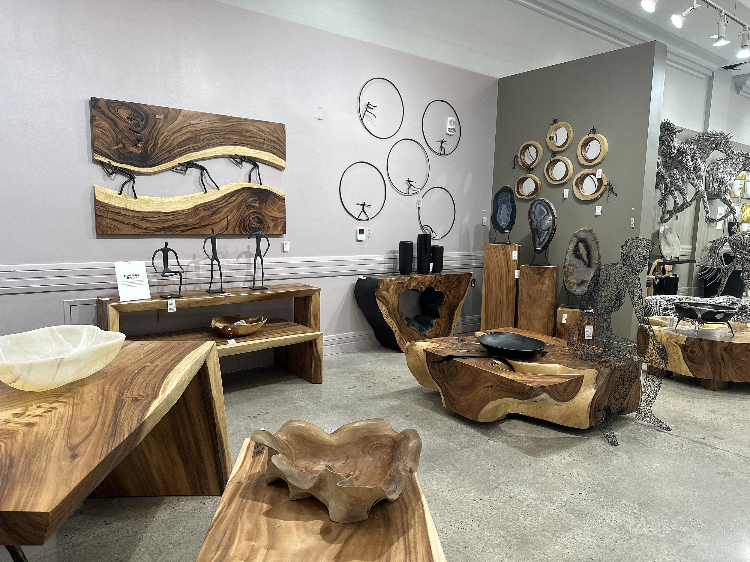 Showrooms & Tradeshows