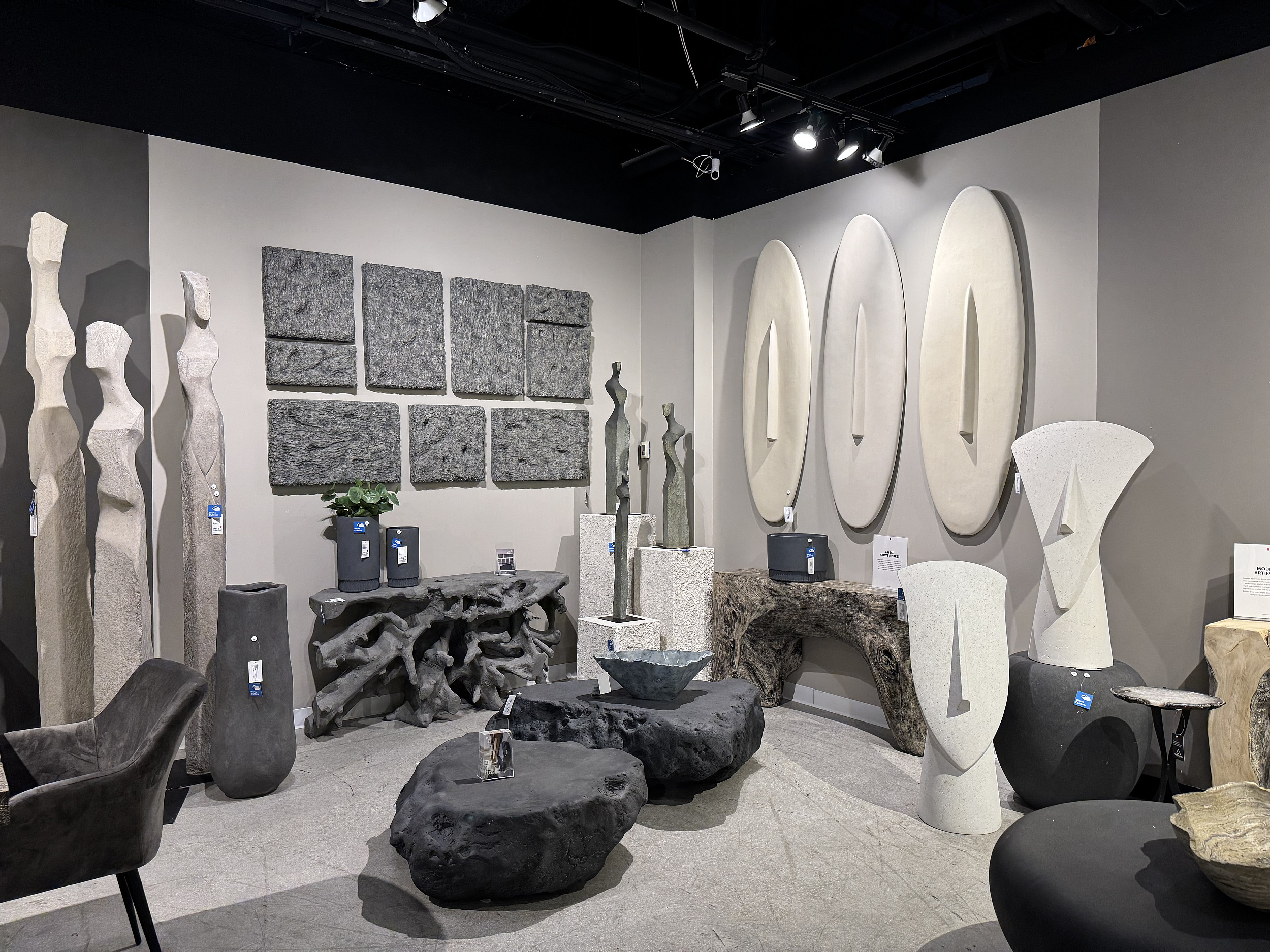 Showrooms & Tradeshows