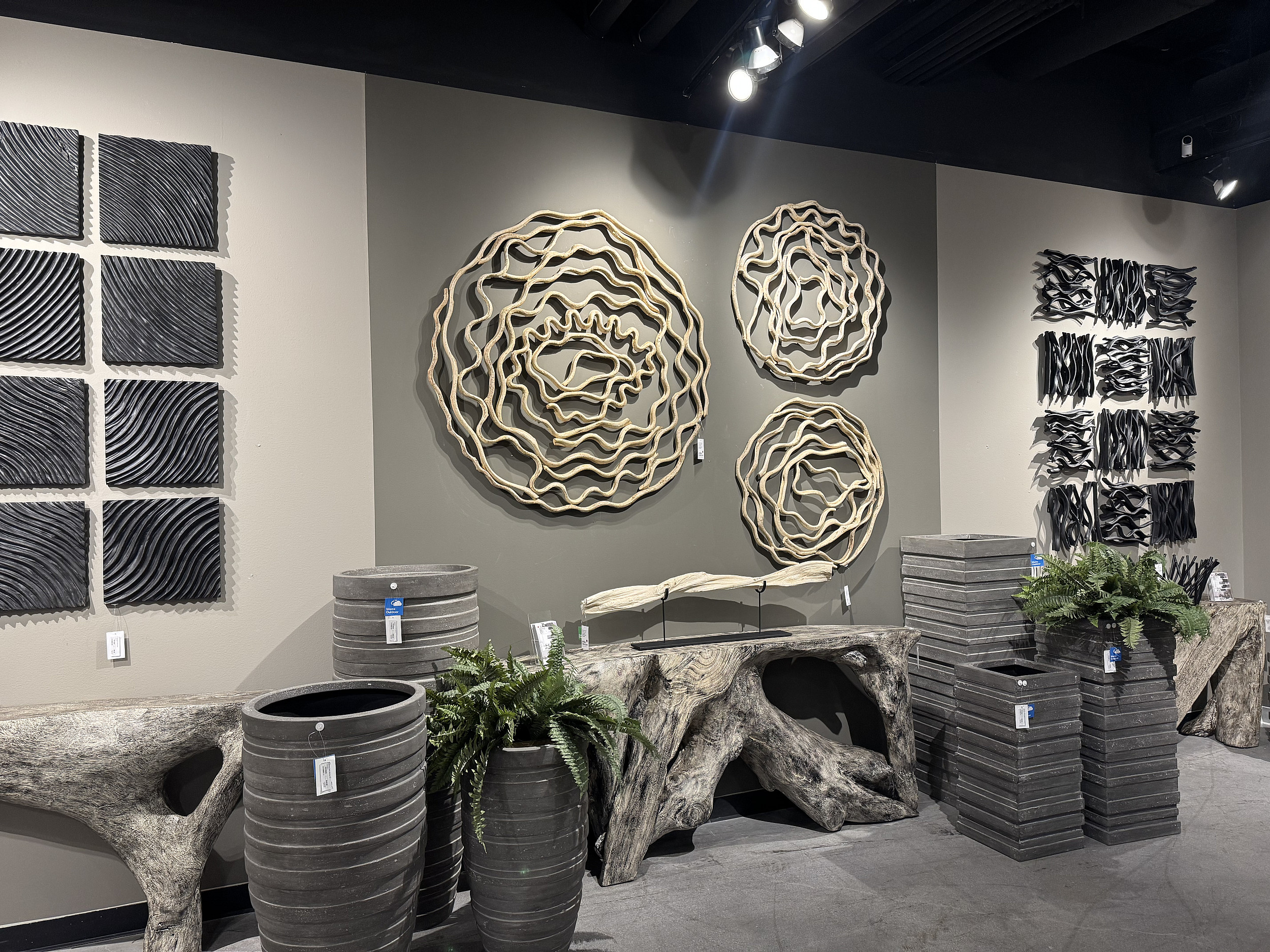 Showrooms & Tradeshows
