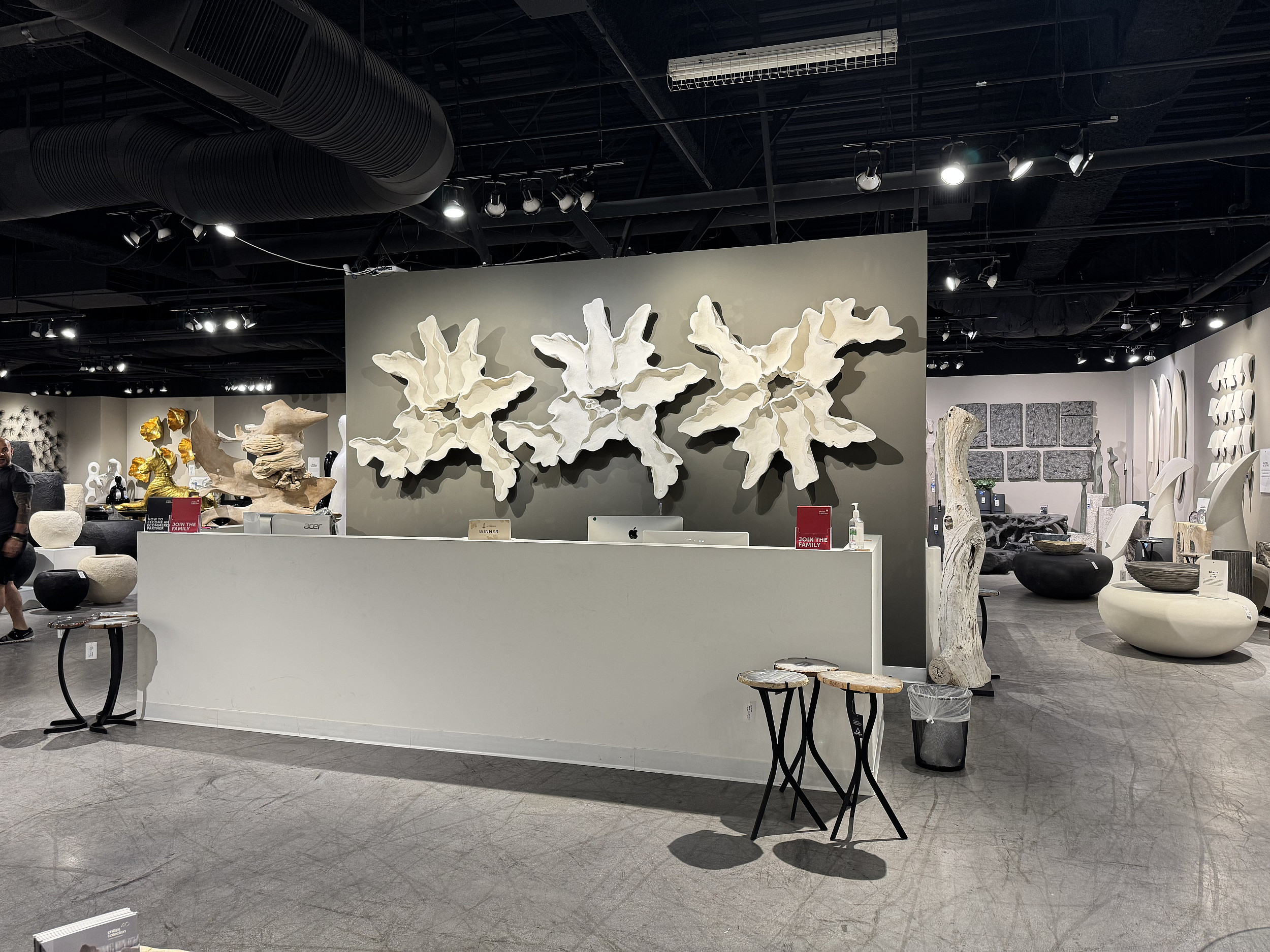 Showrooms & Tradeshows