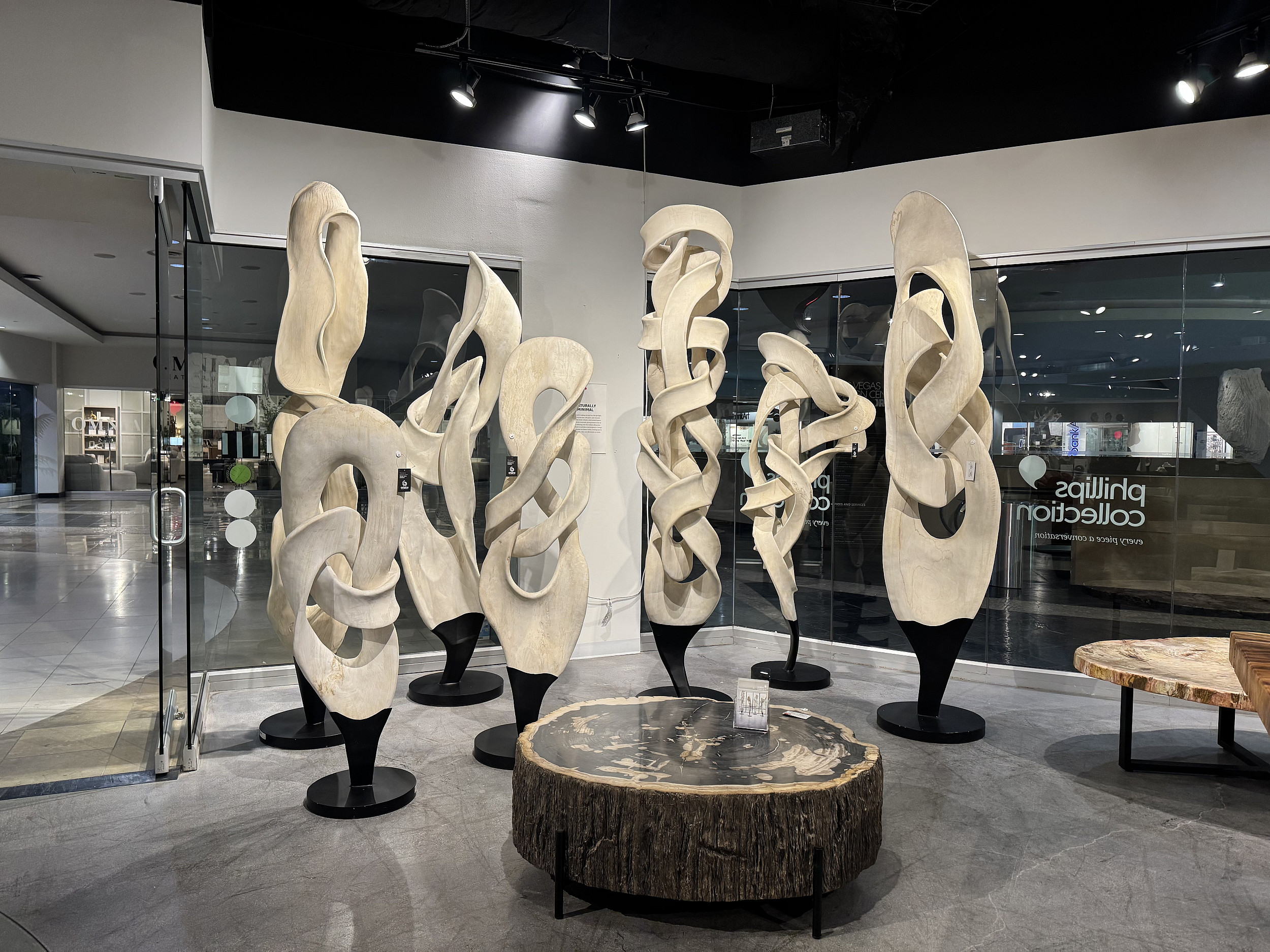Showrooms & Tradeshows