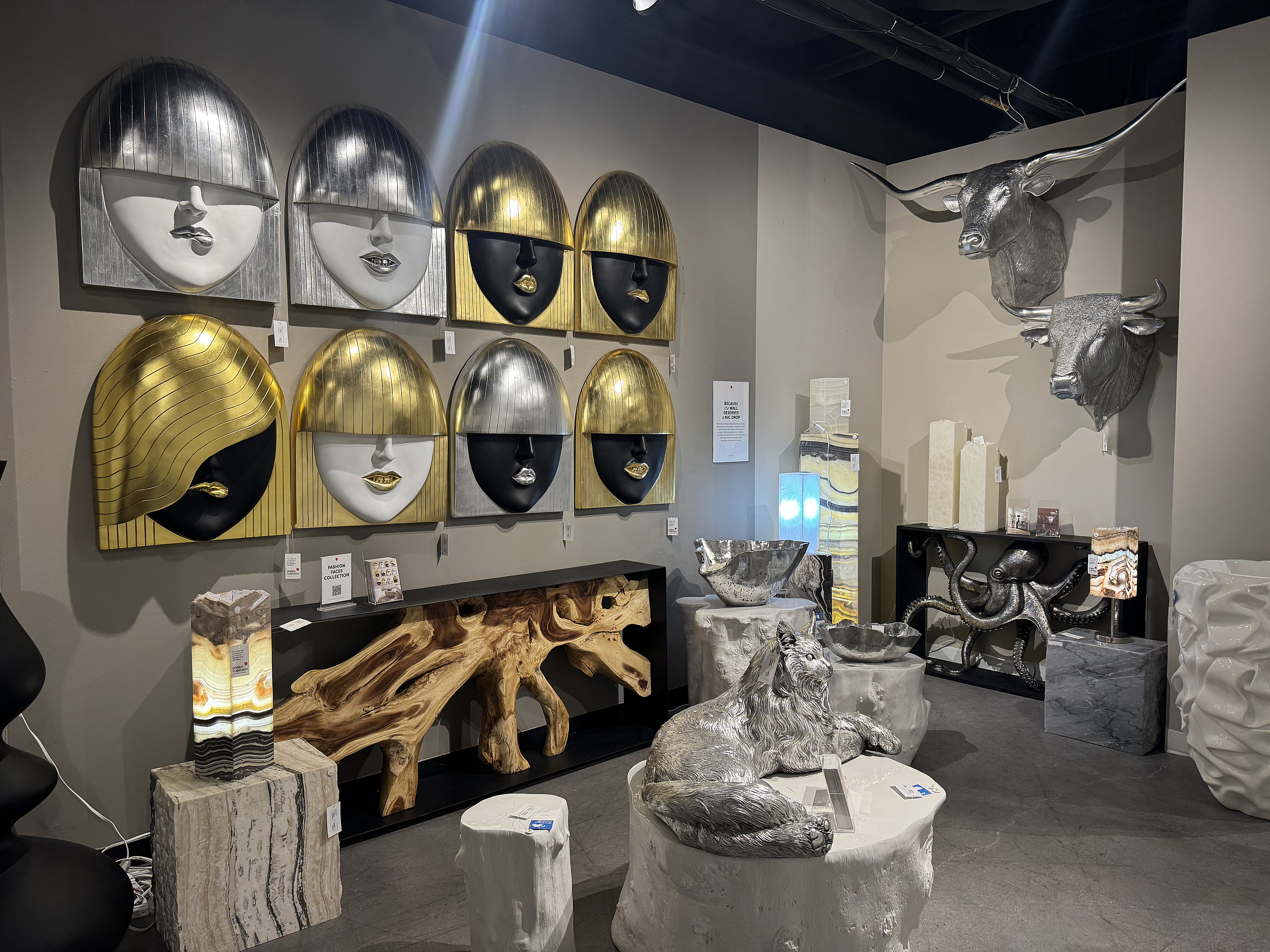 Showrooms & Tradeshows