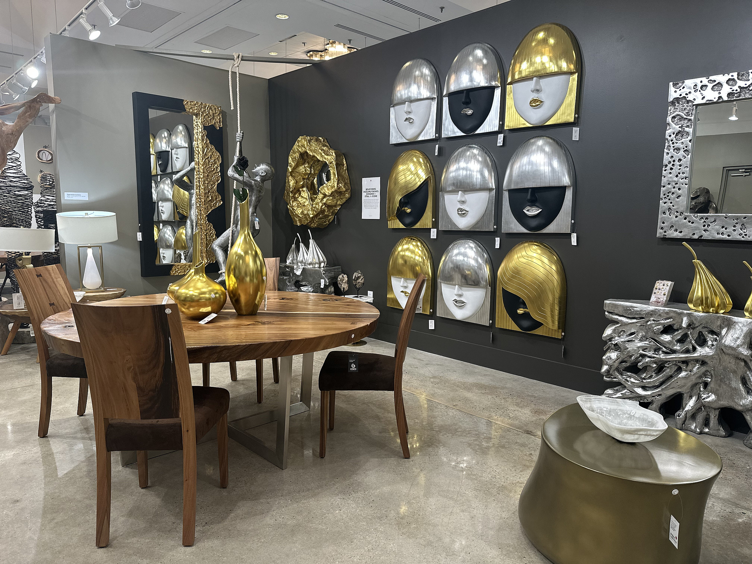 Showrooms & Tradeshows