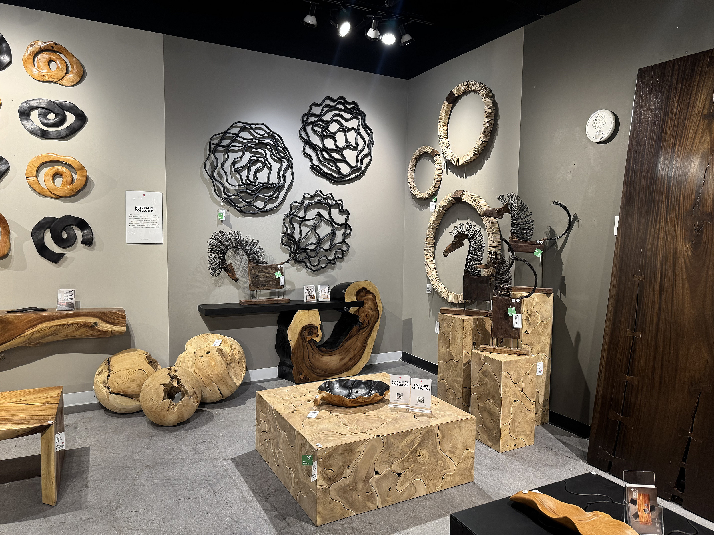 Showrooms & Tradeshows