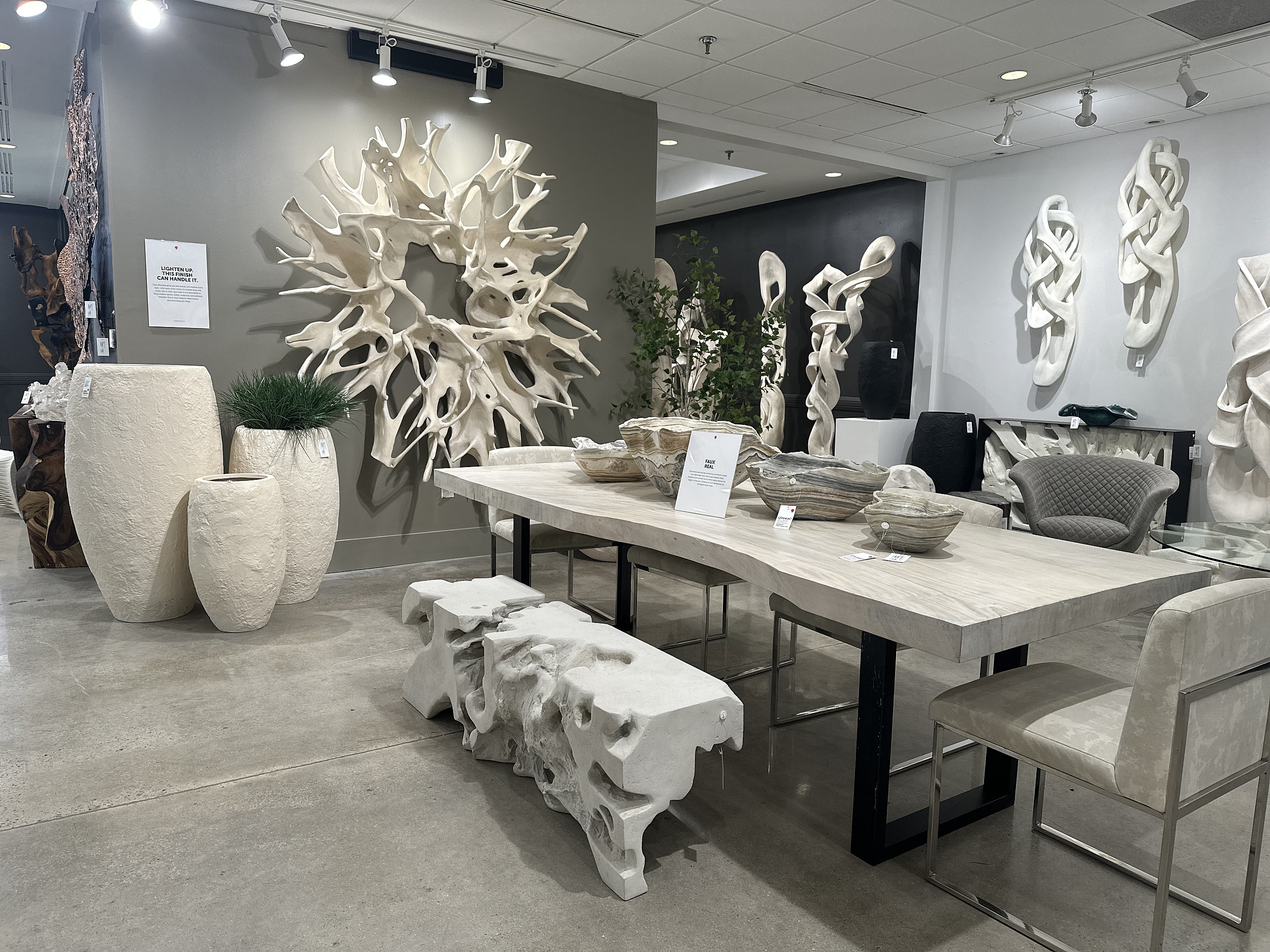 Showrooms & Tradeshows