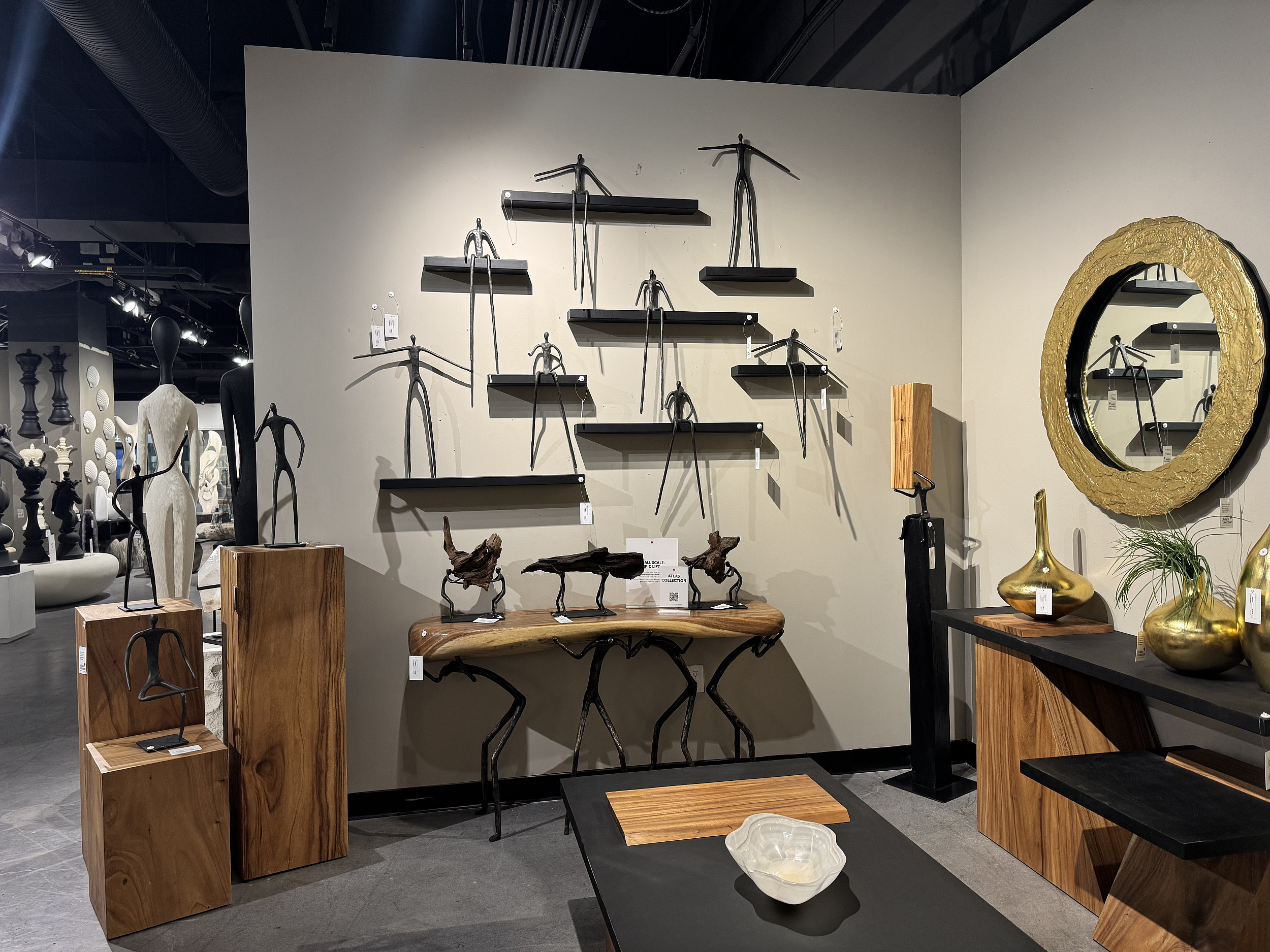 Showrooms & Tradeshows