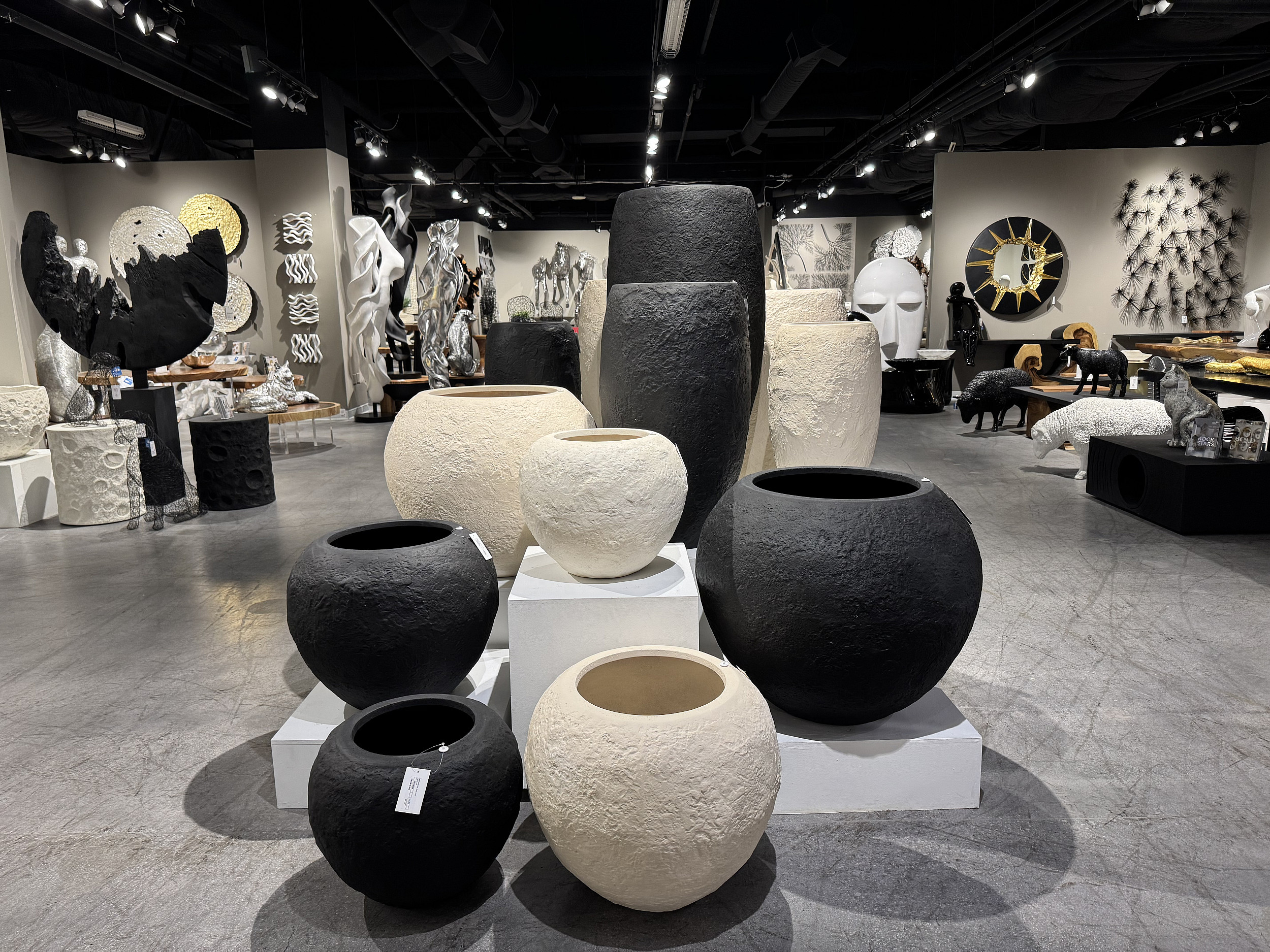 Showrooms & Tradeshows