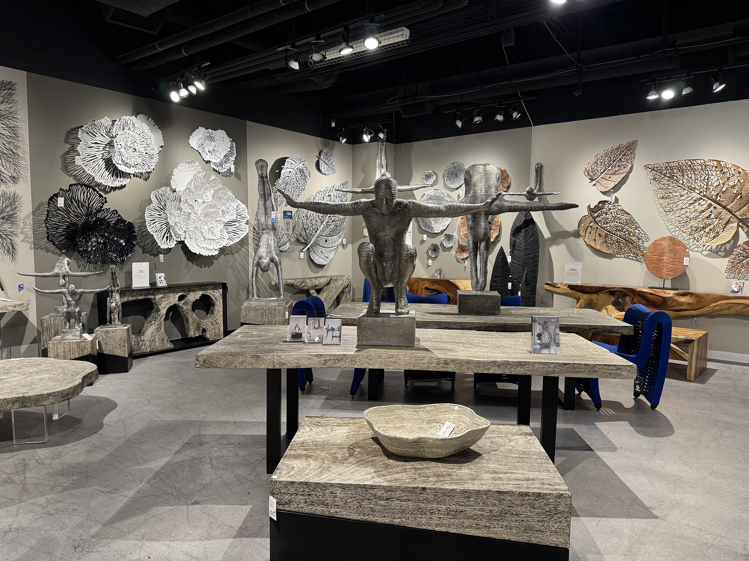 Showrooms & Tradeshows