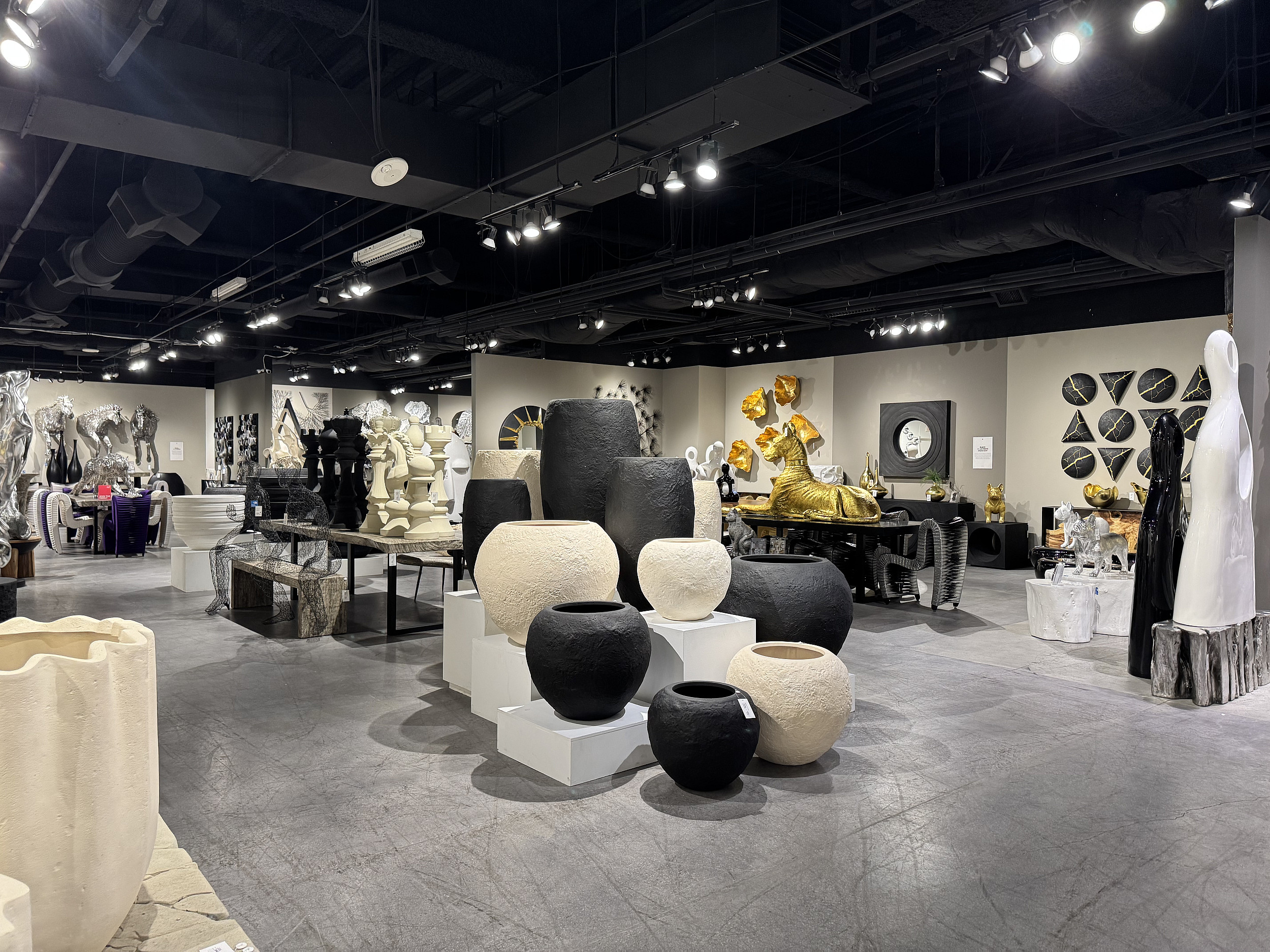 Showrooms & Tradeshows