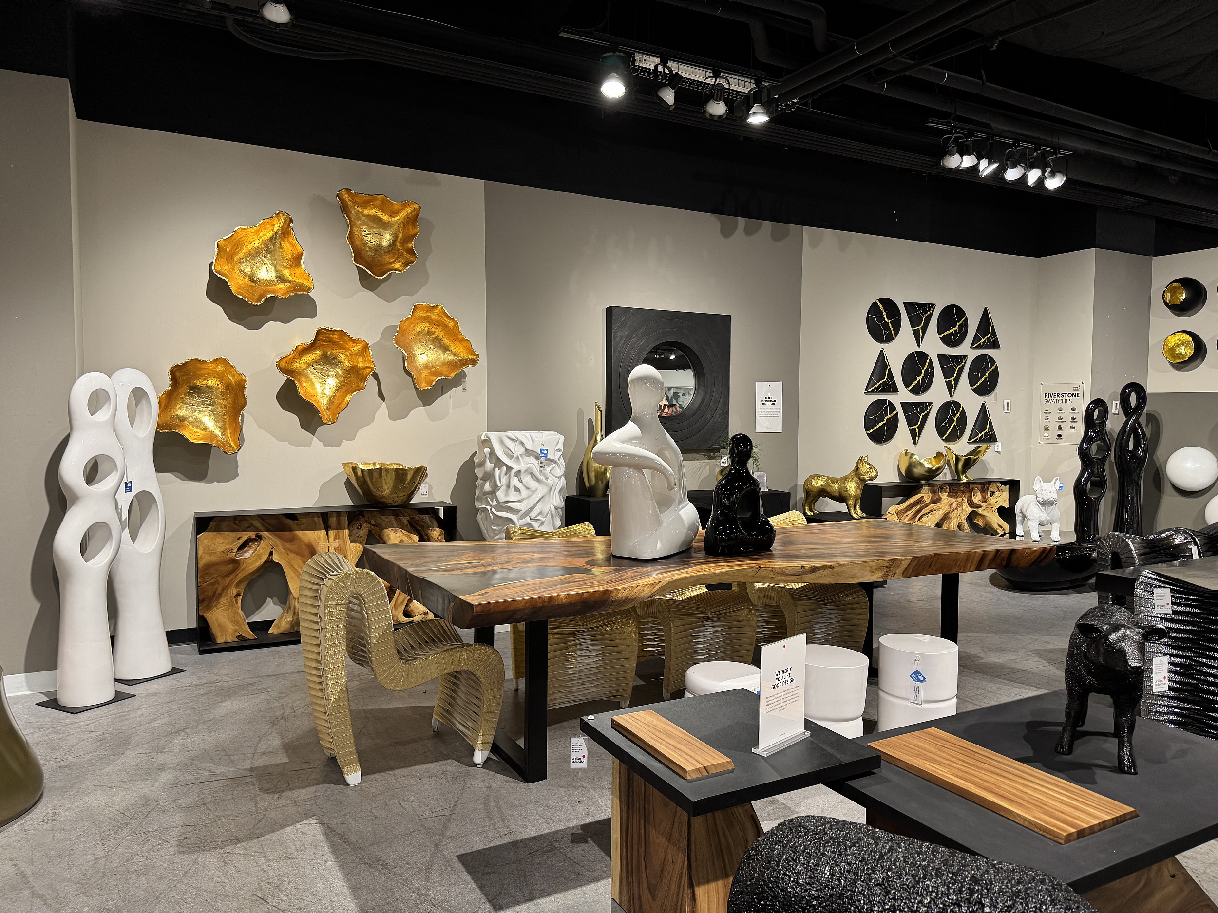 Showrooms & Tradeshows