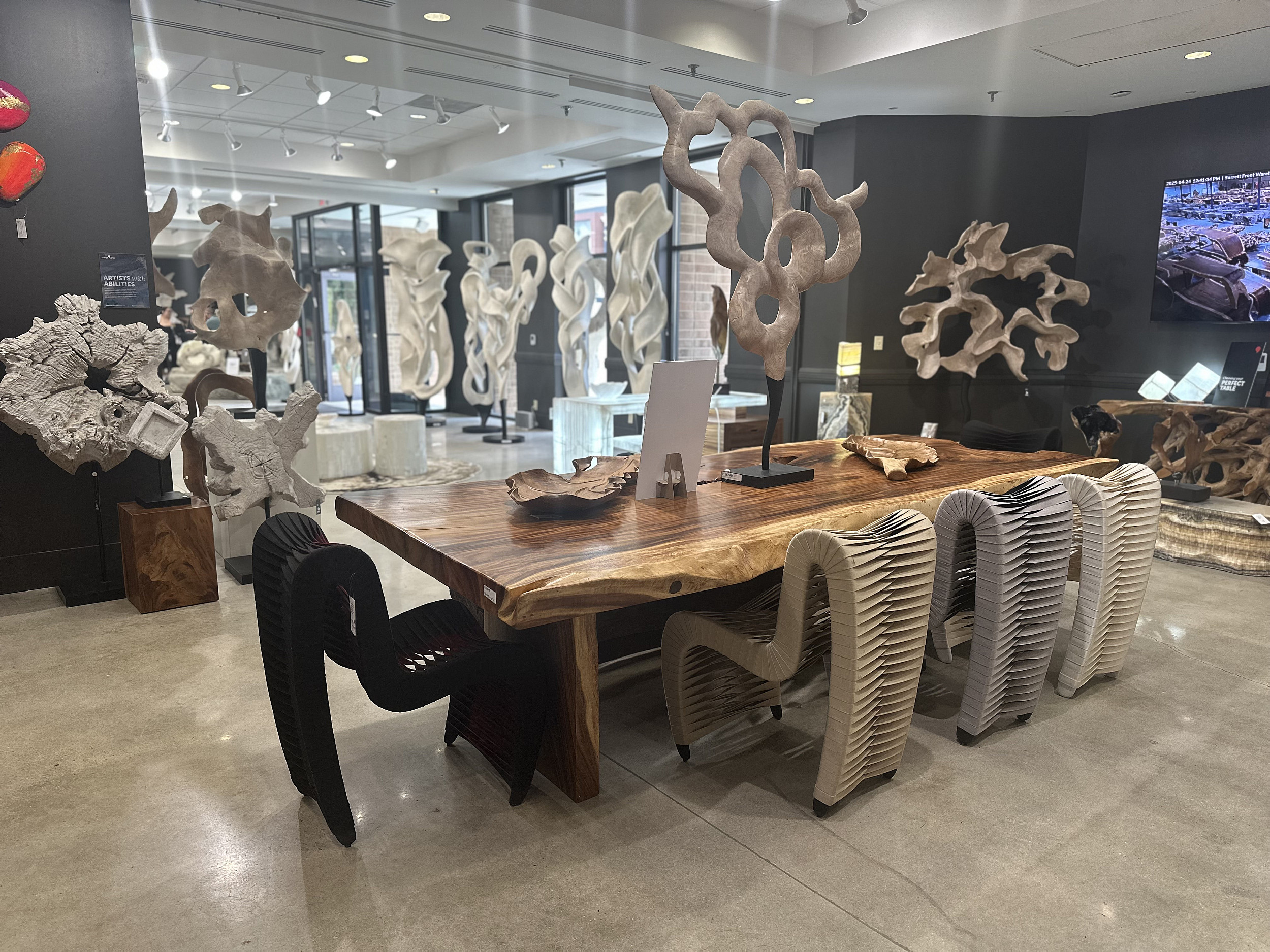 Showrooms & Tradeshows
