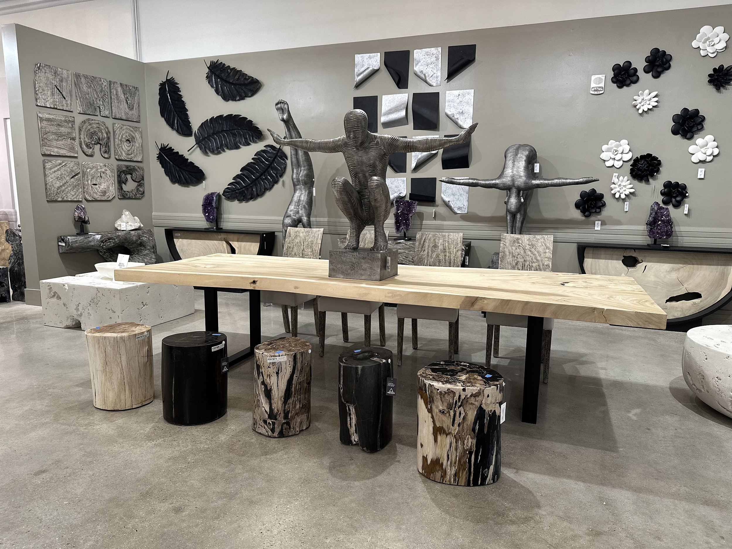 Showrooms & Tradeshows