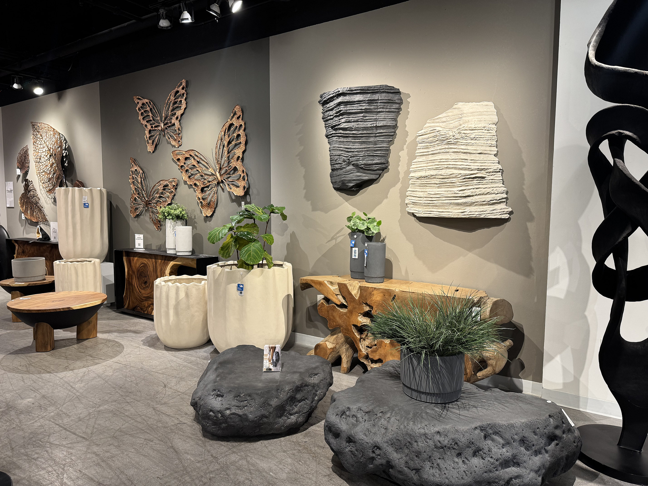 Showrooms & Tradeshows