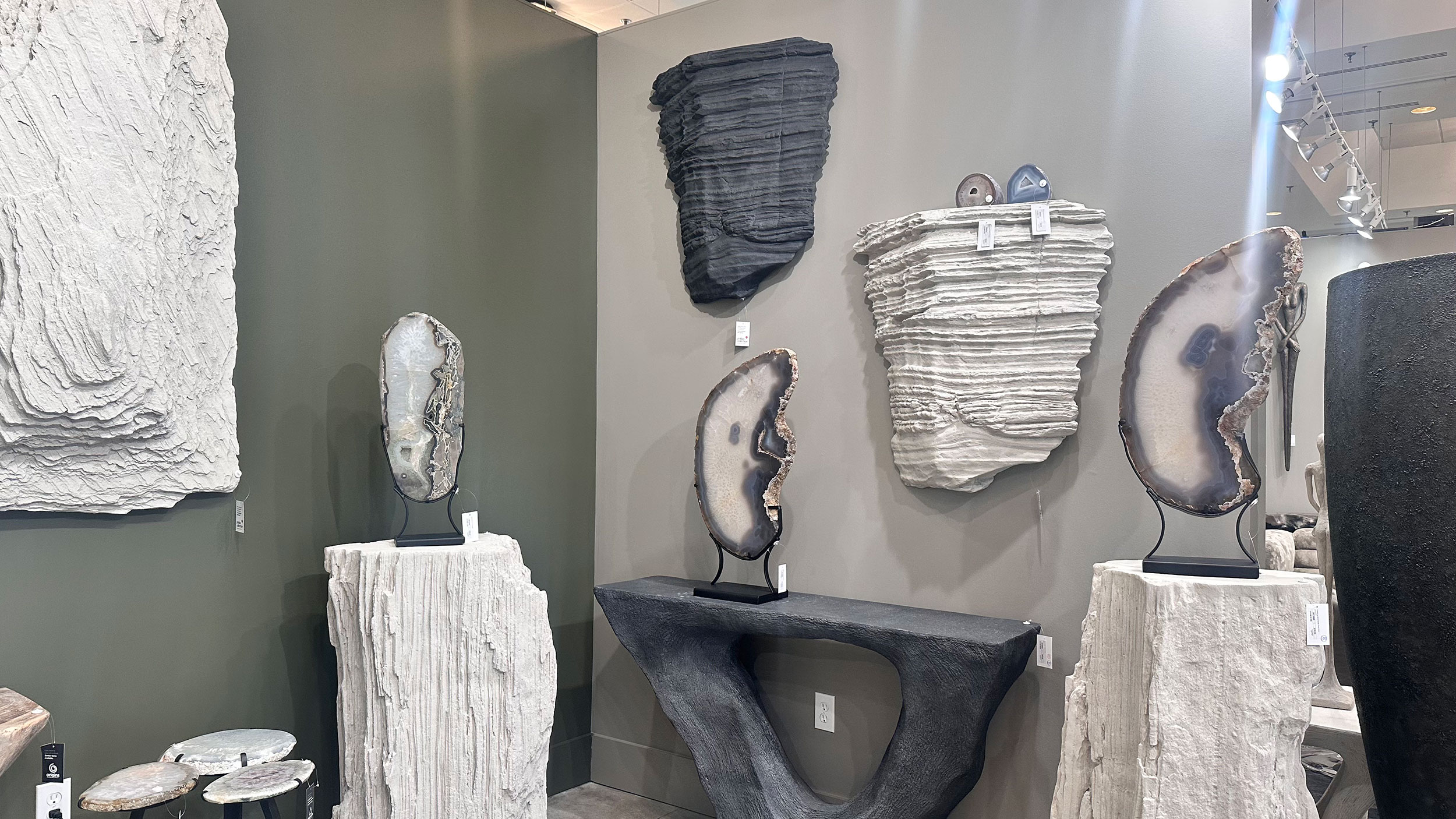 Showrooms & Tradeshows