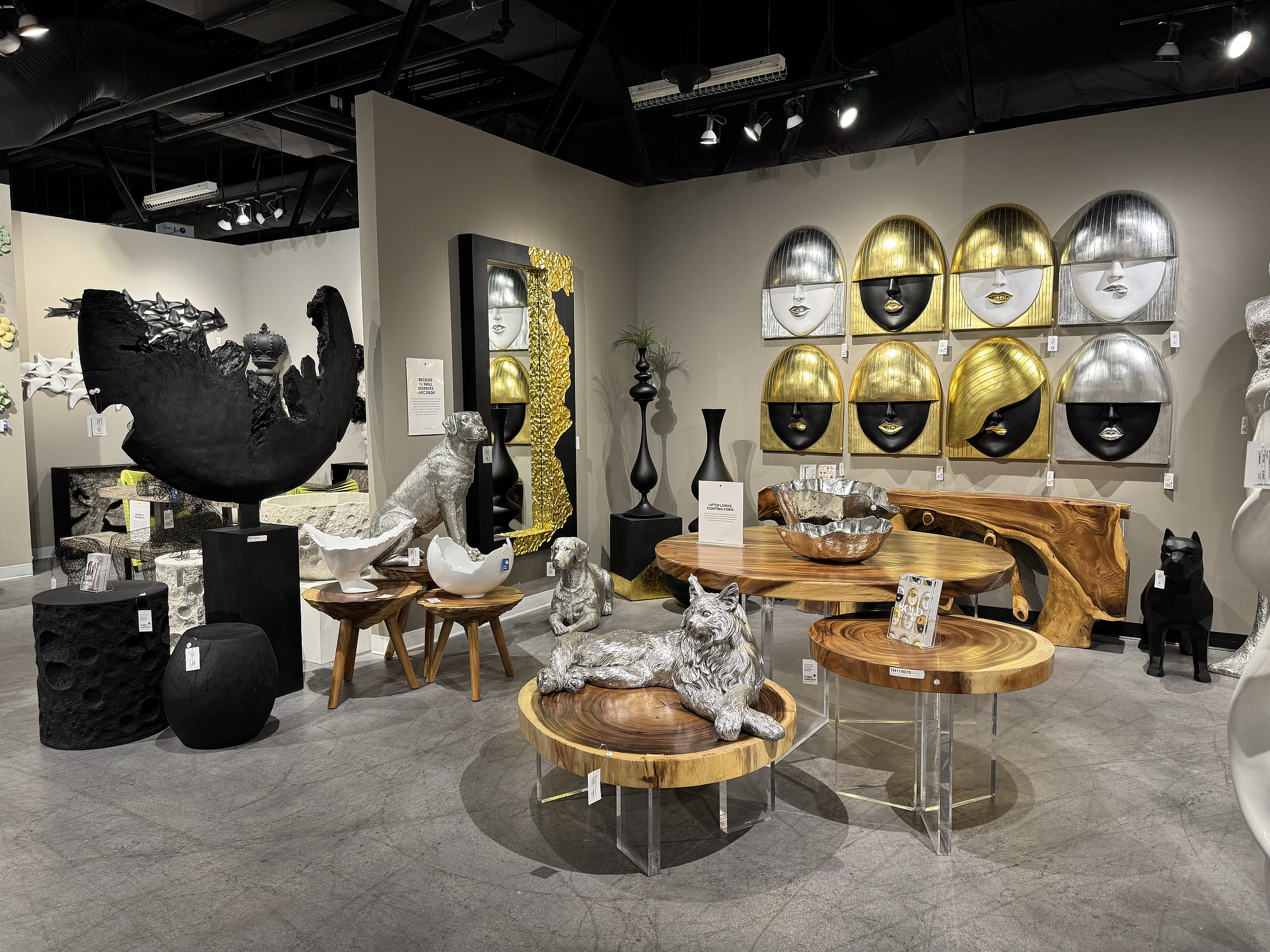 Showrooms & Tradeshows