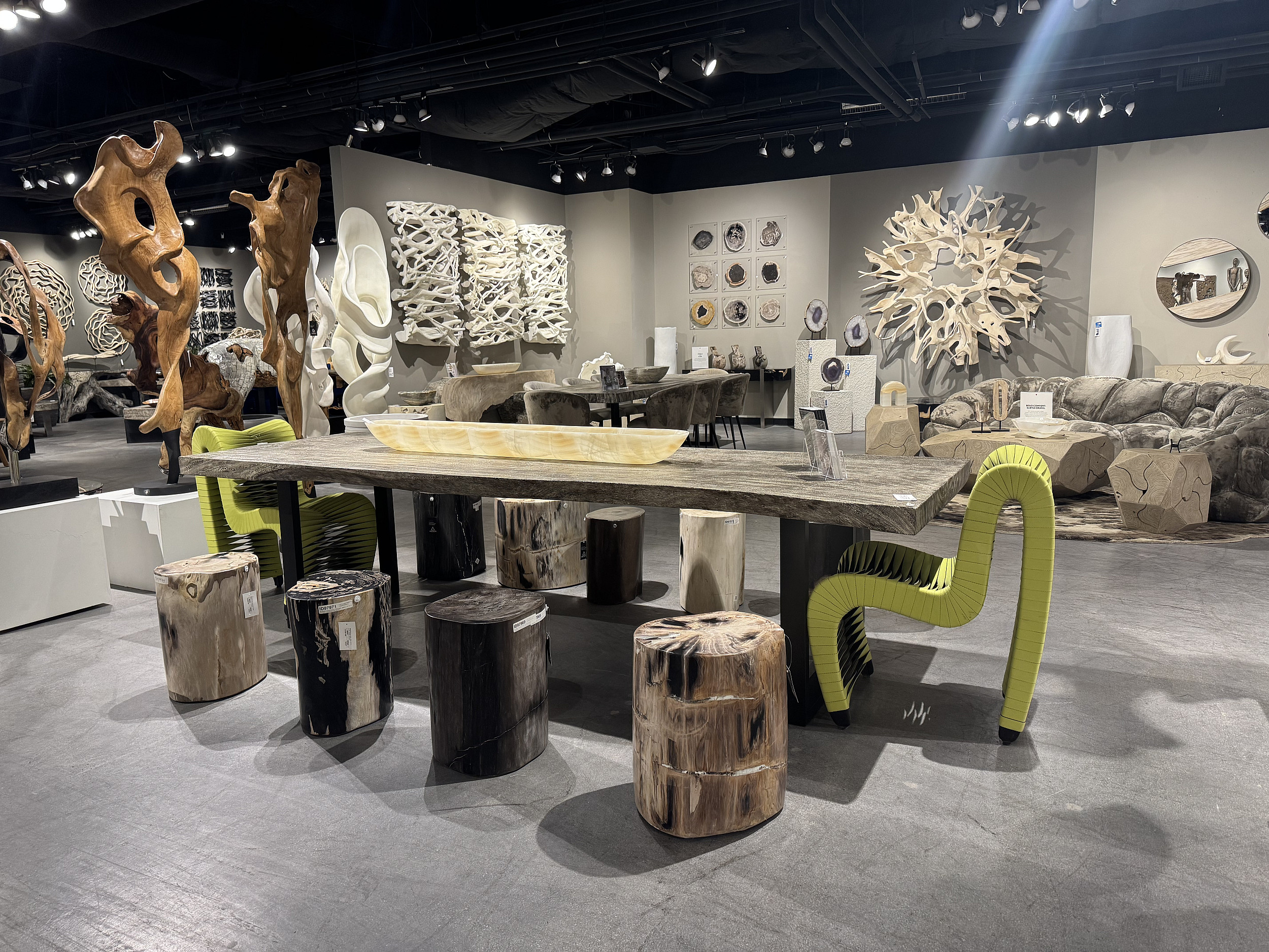 Showrooms & Tradeshows